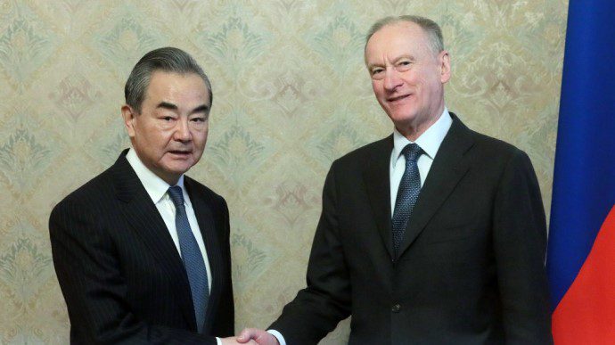 China’s Senior Diplomat In Moscow For Talks With Russia