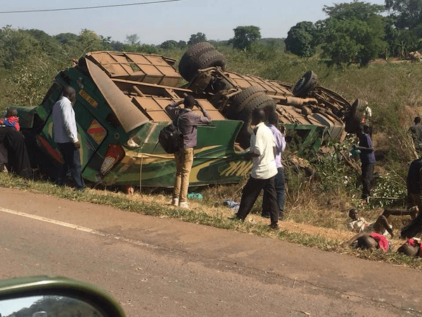 Again! 23 Passengers Injured As Link Bus Overturns In Mubende Along Fort Portal-Kampala Highway