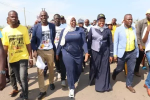 https://ugandaonlinemedia.com/president-museveni-has-never-forgotten-your-immense-contributions-onc-boss-hajjat-namyalo-says-as-she-visits-katonga-war-veterans-ahead-of-mega-celebrations-at-kololo-independence-grounds-this-friday/
